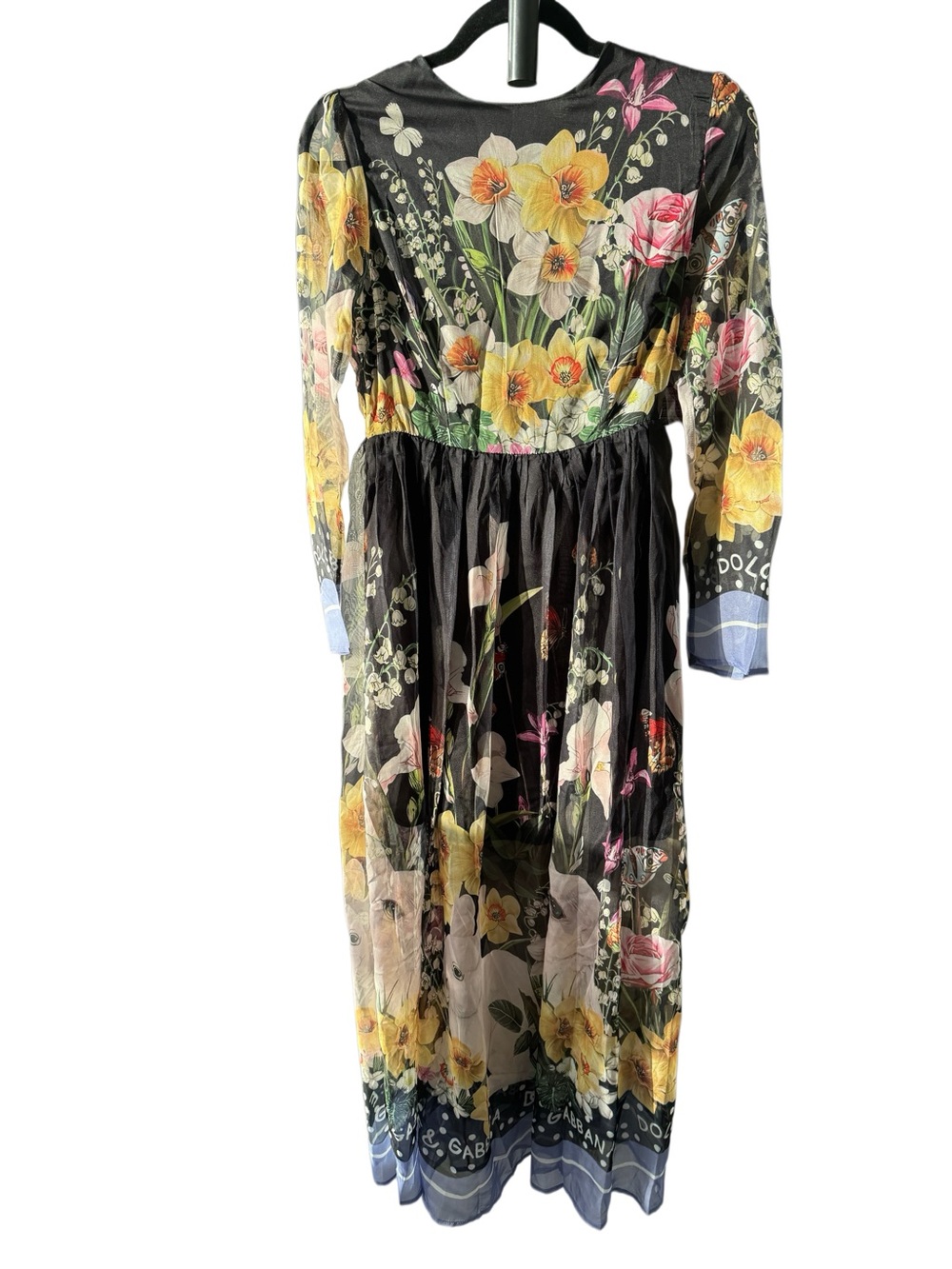Designer-style Floral Long Sleeve Maxi Dress with Garden Blooms and Rabbit